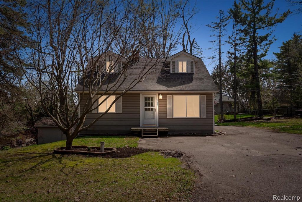 4773 Algonquin Boulevard, Independence Charter Township, MI 48348