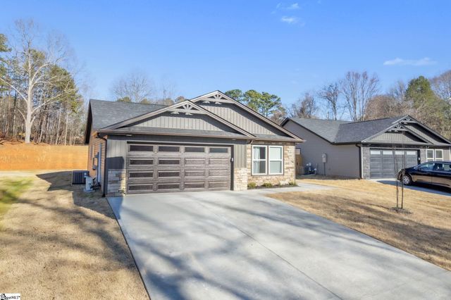 267 Lexington Street, Chesnee, SC 29323