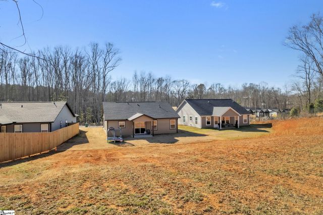 267 Lexington Street, Chesnee, SC 29323