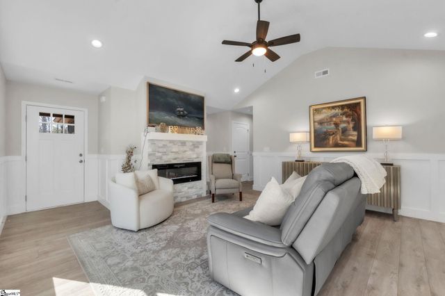 267 Lexington Street, Chesnee, SC 29323