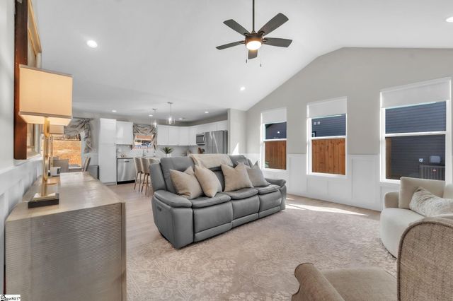 267 Lexington Street, Chesnee, SC 29323