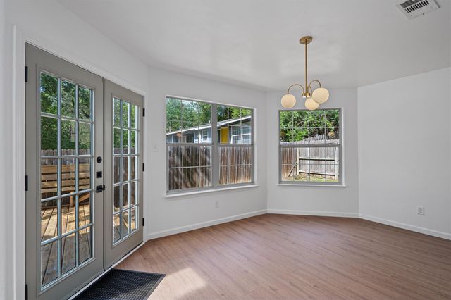 1420 Houston ST, Austin, TX 78756
