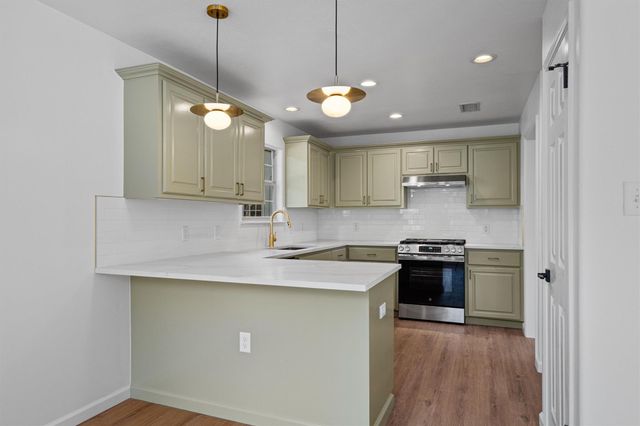 1420 Houston ST, Austin, TX 78756