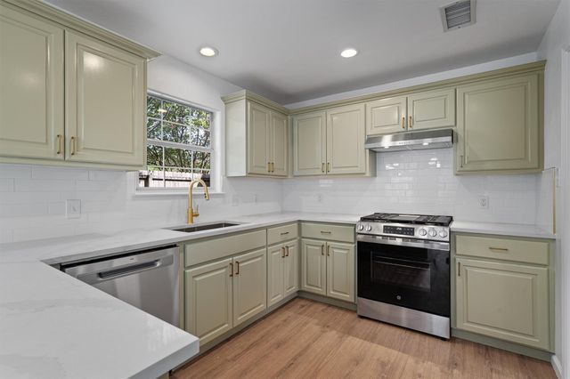 1420 Houston ST, Austin, TX 78756