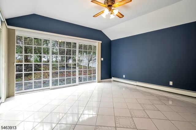 10 Clearwater Rd, Mount Olive Twp., NJ 07828