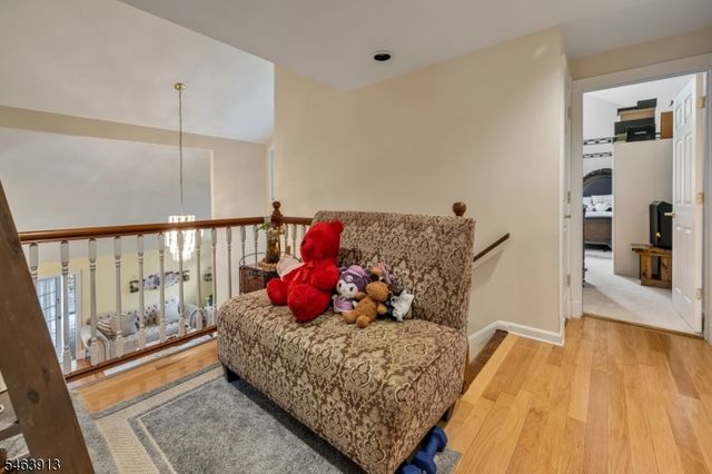 10 Clearwater Rd, Mount Olive Twp., NJ 07828