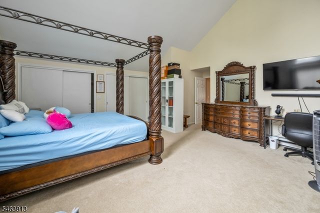 10 Clearwater Rd, Mount Olive Twp., NJ 07828