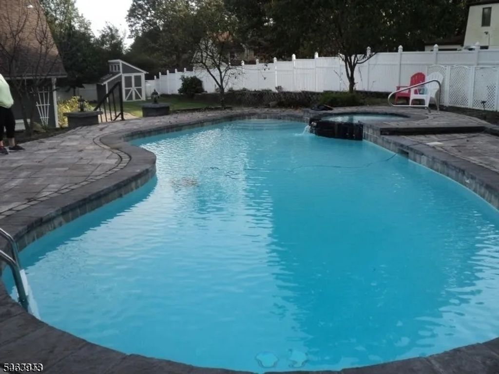 10 Clearwater Rd, Mount Olive Twp., NJ 07828 — photo 3