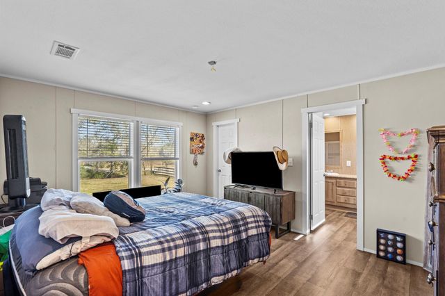 6513 Wickwillow Lane CR435, Alvin, TX 77511