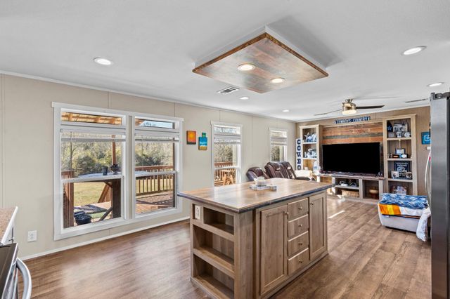 6513 Wickwillow Lane CR435, Alvin, TX 77511