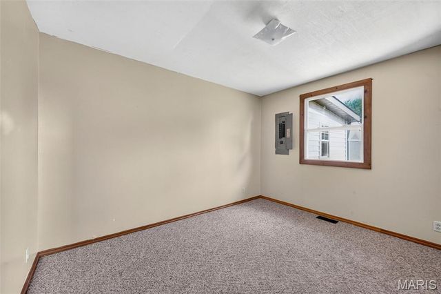 501 E Booneslick Road, Jonesburg, MO 63351
