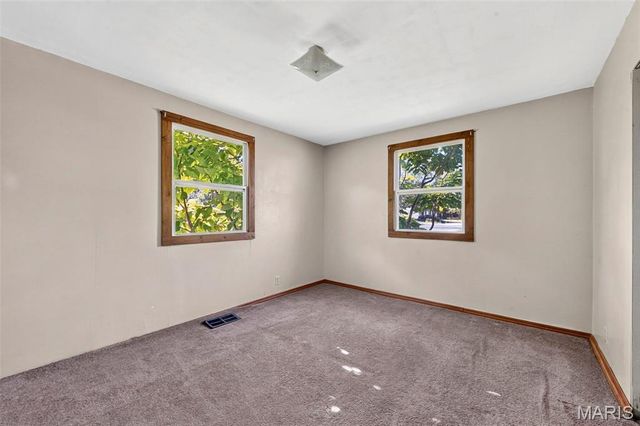 501 E Booneslick Road, Jonesburg, MO 63351