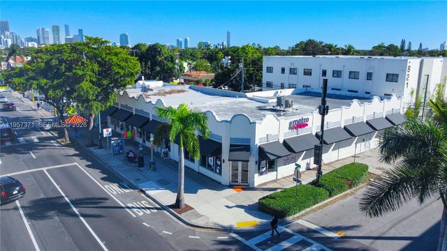 1782 SW 8 Street 1792, Miami, FL 33174