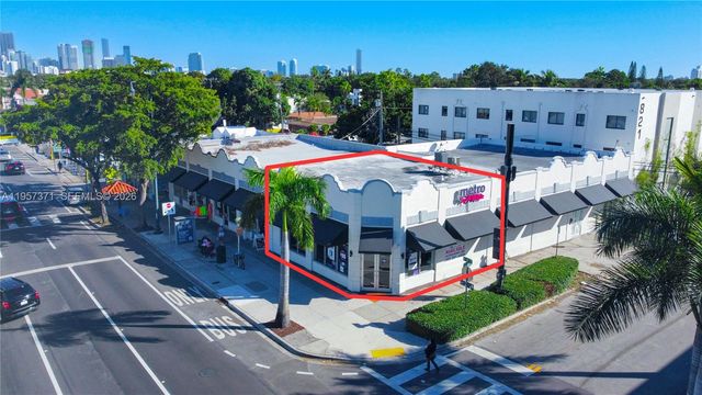 1782 SW 8 Street 1792, Miami, FL 33174