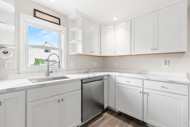 4 Pine, Peabody, MA 01960