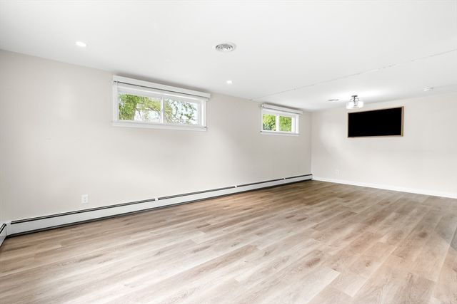 4 Pine, Peabody, MA 01960