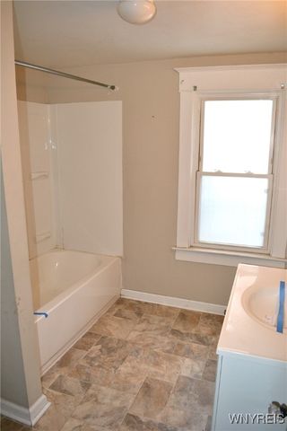 4670 Broadway, Cheektowaga, NY 14043