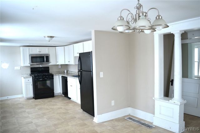 4670 Broadway, Cheektowaga, NY 14043