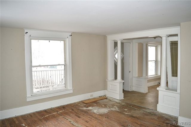 4670 Broadway, Cheektowaga, NY 14043