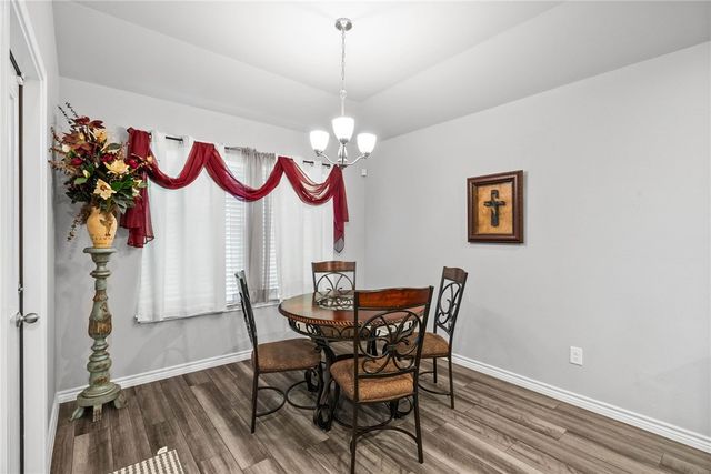 1258 Carnaby St, Corpus Christi, TX 78415