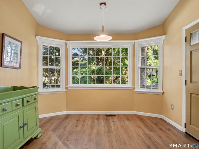 555 Lakeside Drive, Bridgeport, CT 06606