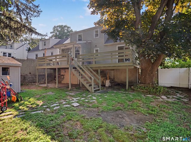 555 Lakeside Drive, Bridgeport, CT 06606