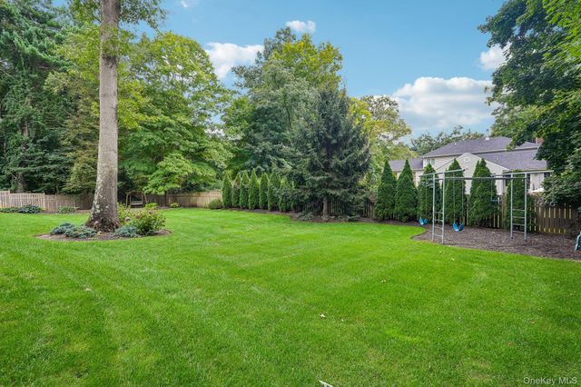 3 Zeck Court, Suffern, NY 10901