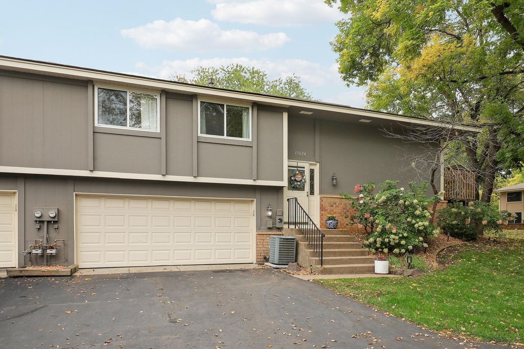 13624 74th Place N, Maple Grove, MN 55311 — exterior