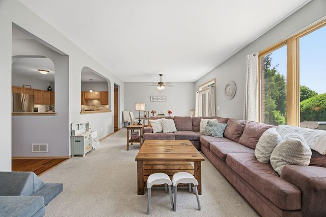 11035 Quail Drive, Mokena, IL 60448