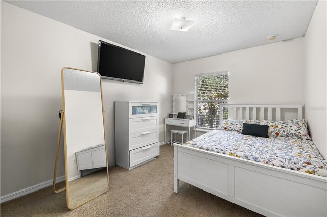 2747 MERRIEWEATHER LANE, Kissimmee, FL 34743