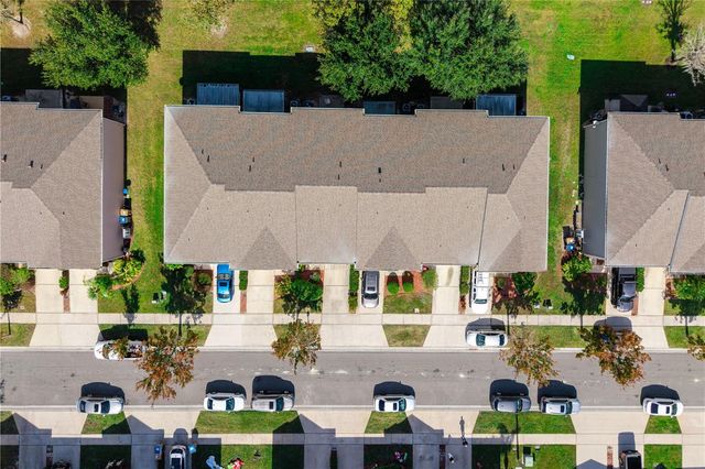 2747 MERRIEWEATHER LANE, Kissimmee, FL 34743