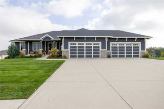 9889 NW 46th Court, Polk City, IA 50226