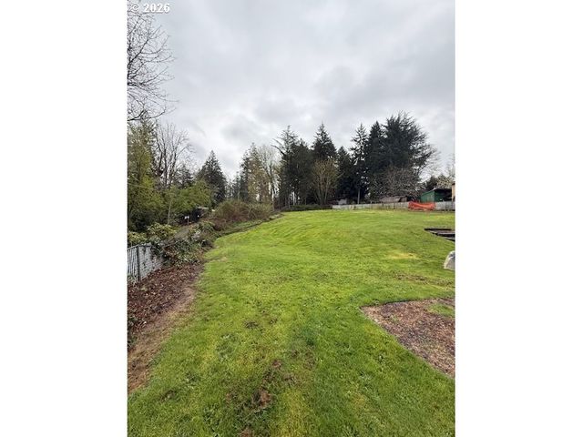 1060 Nw 107TH Ave, Portland, OR 97229