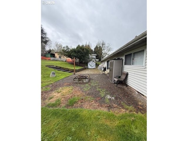 1060 Nw 107TH Ave, Portland, OR 97229