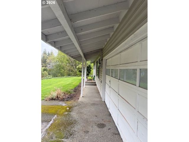 1060 Nw 107TH Ave, Portland, OR 97229