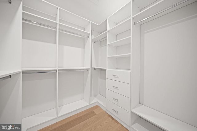 3639 ALTON PL NW, Washington, DC 20008