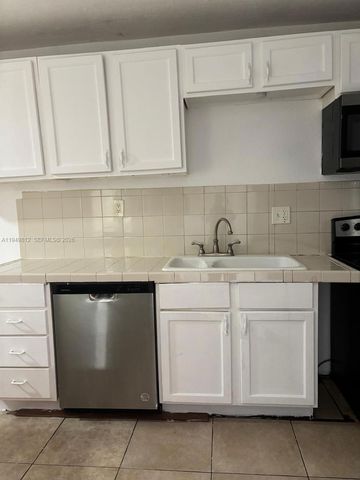 20520 NW 15th Ave 127, Miami Gardens, FL 33169