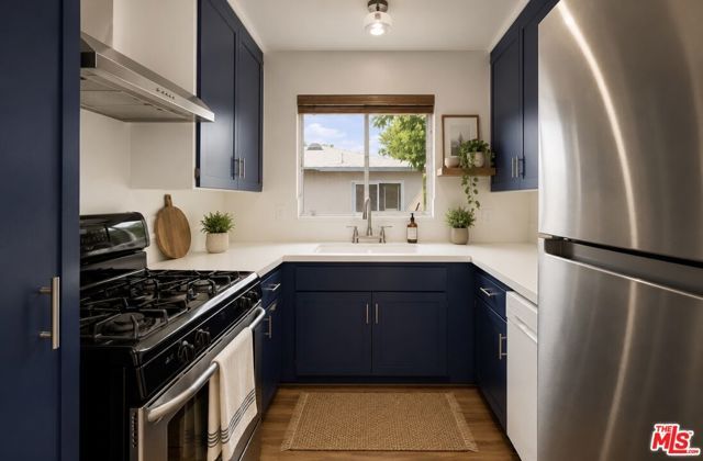 322 Huntley Drive, West Hollywood, CA 90048