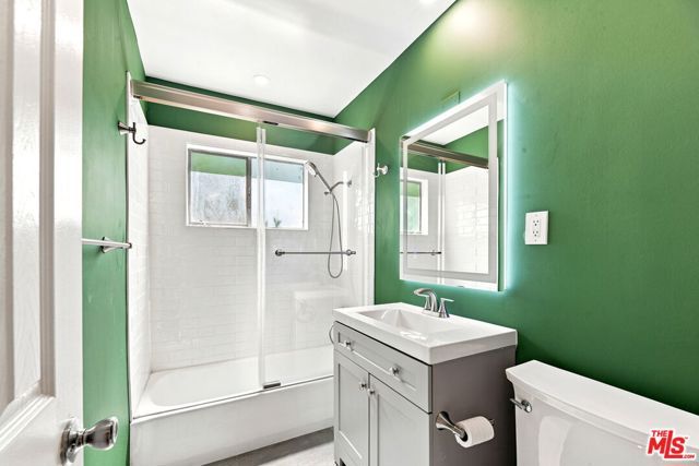 322 Huntley Drive, West Hollywood, CA 90048