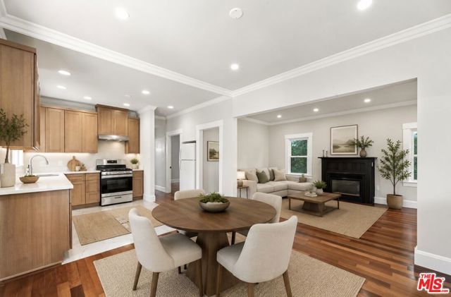 322 Huntley Drive, West Hollywood, CA 90048