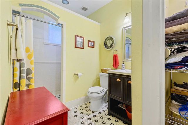 1714 Market Street, Galveston, TX 77550
