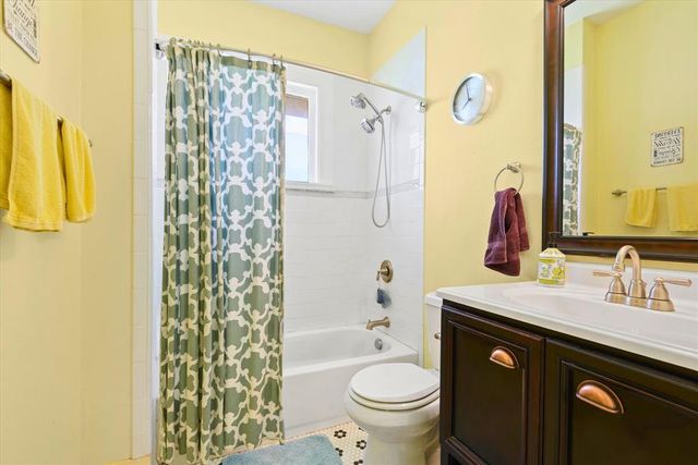 1714 Market Street, Galveston, TX 77550