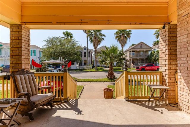 1714 Market Street, Galveston, TX 77550