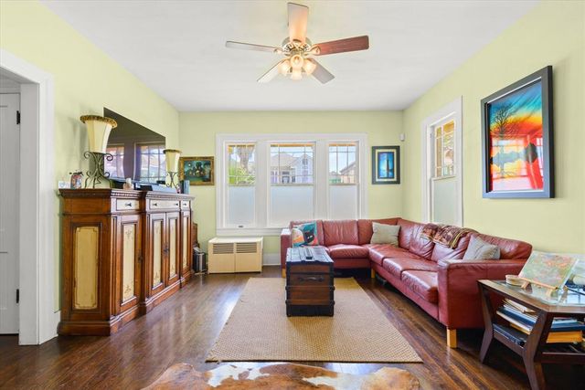 1714 Market Street, Galveston, TX 77550