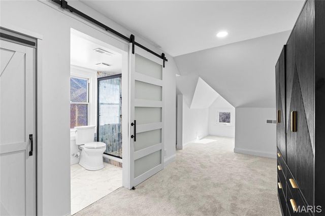 6409 Sutherland Avenue, St Louis, MO 63109