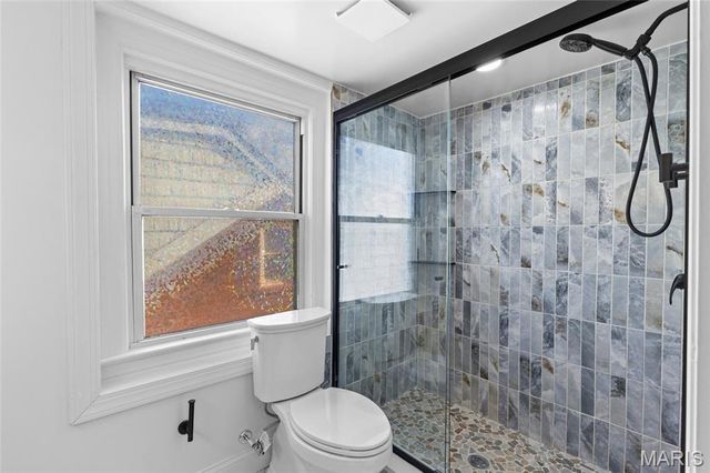 6409 Sutherland Avenue, St Louis, MO 63109