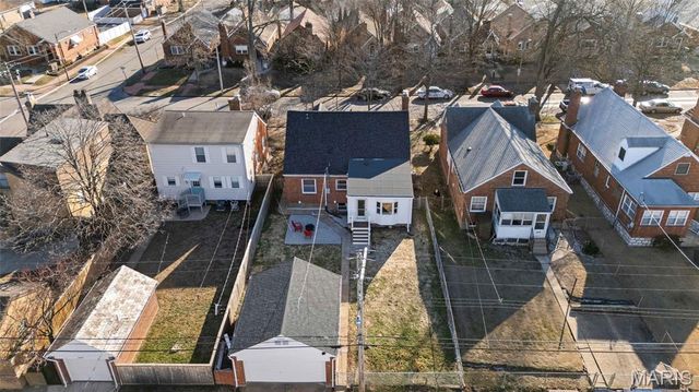 6409 Sutherland Avenue, St Louis, MO 63109