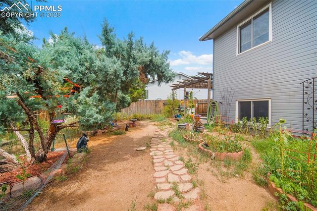 4202 Halstead Circle, Colorado Springs, CO 80916