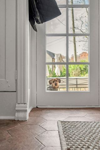 1206 McGrace Ln, Nashville, TN 37220