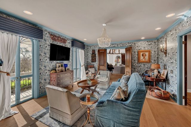 1206 McGrace Ln, Nashville, TN 37220